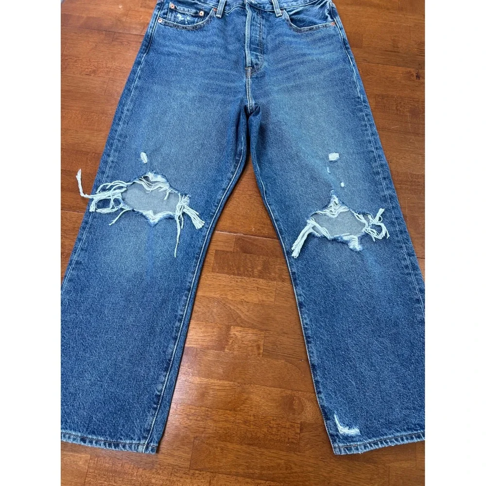 Levi's Ribcage Straight Ankle Jeans Womens 31 Blue Distressed High Rise Denim
